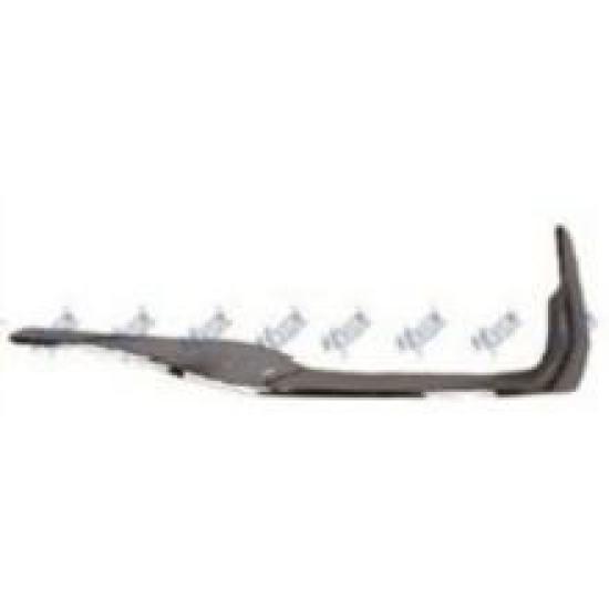 Picture of Rear bumper decorative piece R