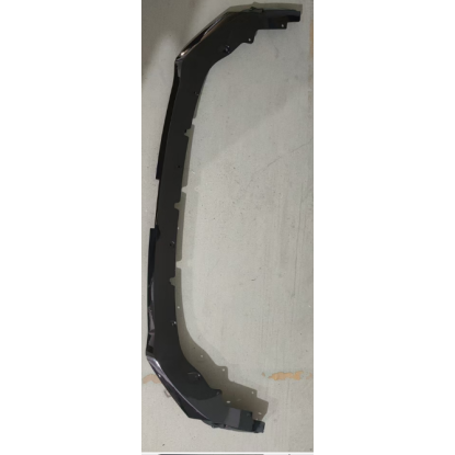 صورة The lower body of the front bumper of the Changan UNI-V-2.0 version is in high-gloss black