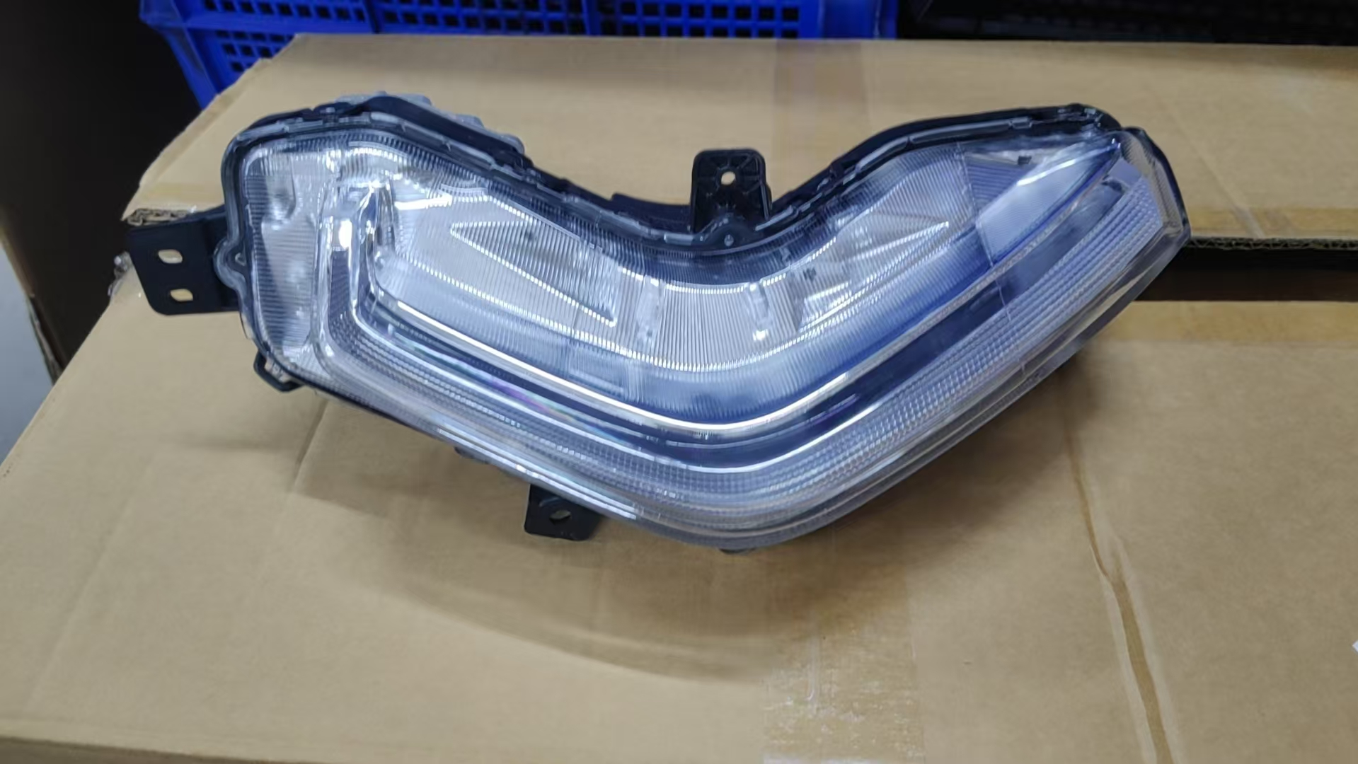 Fog light right