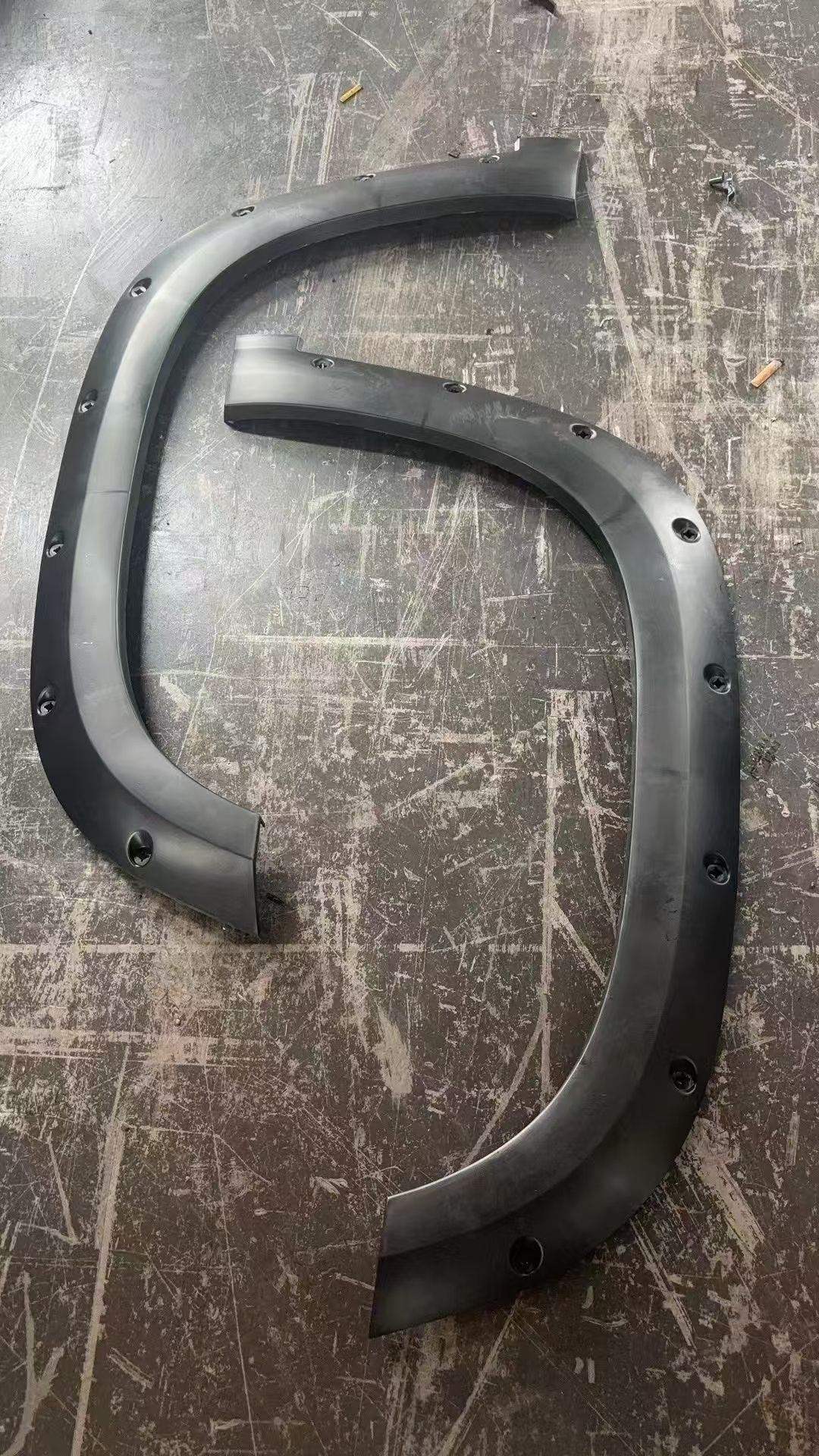 Front wheel arch (hunting) left