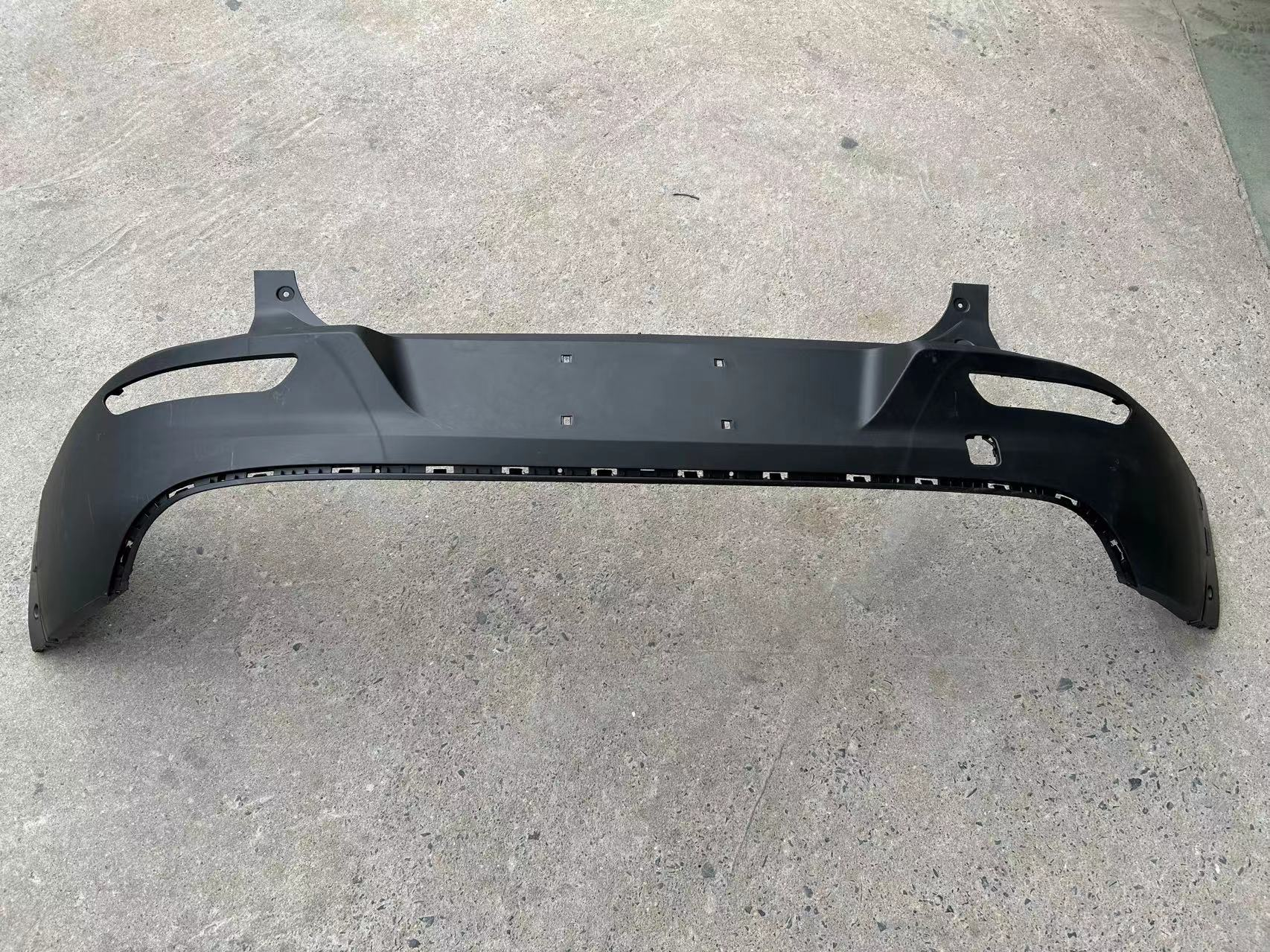 Low-profile rear bumper
