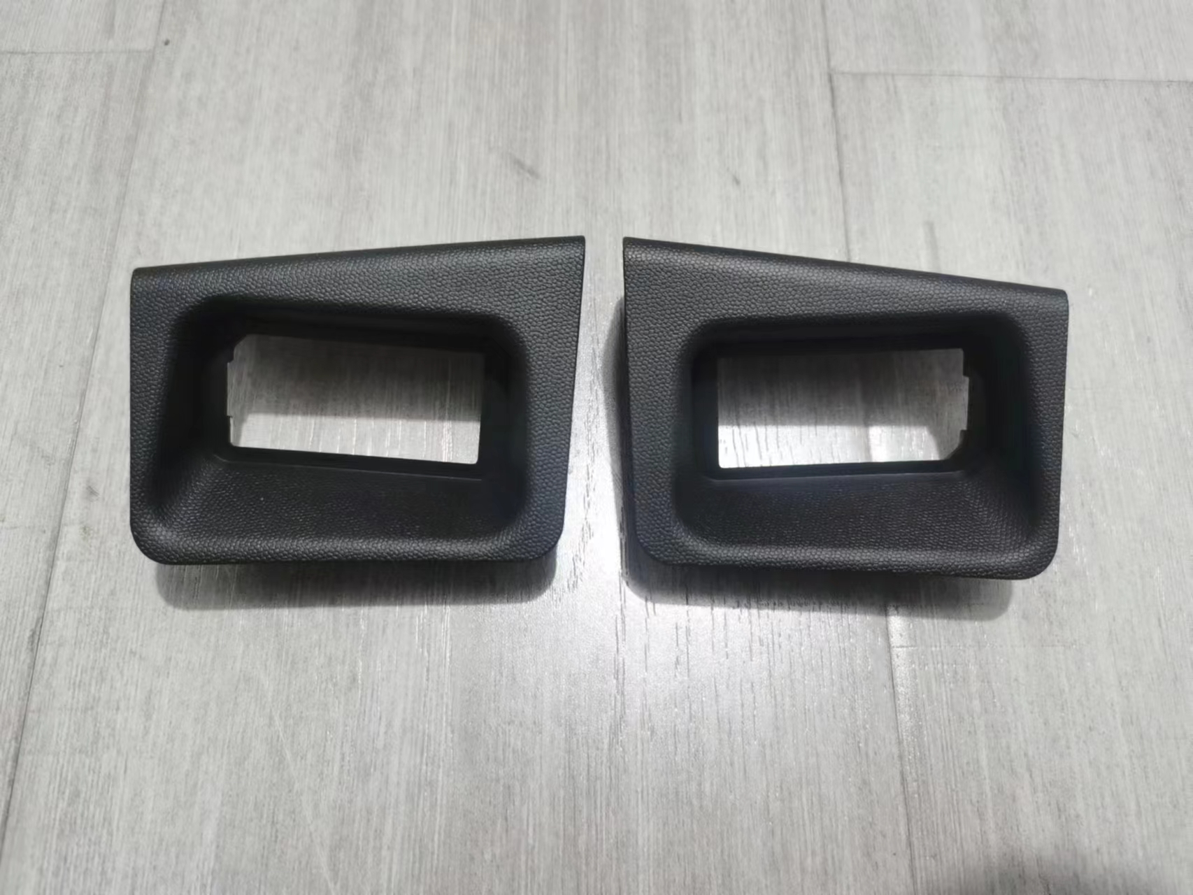 License plate light decoration leather right